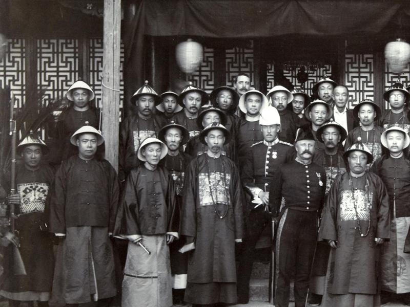 Governer & Chief Officials of Shantung, China